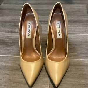 Steve Madden pumps